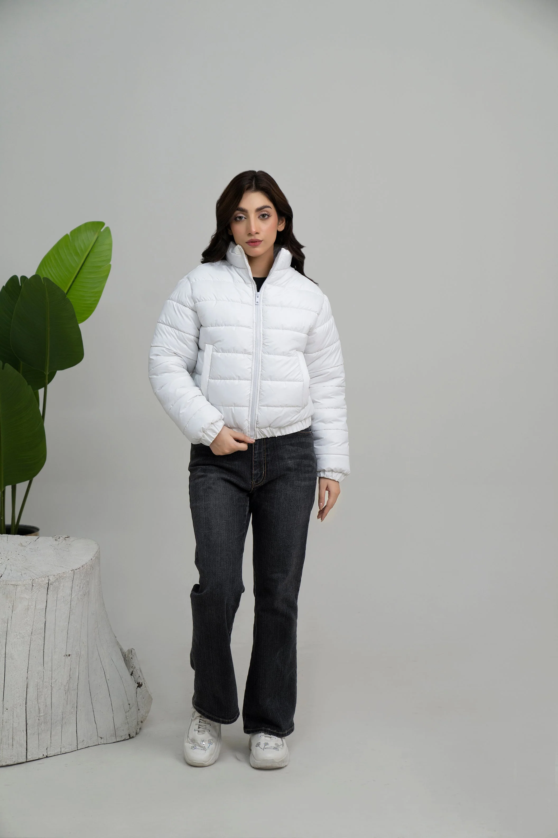 Cropped Puffer jacket - Image 4