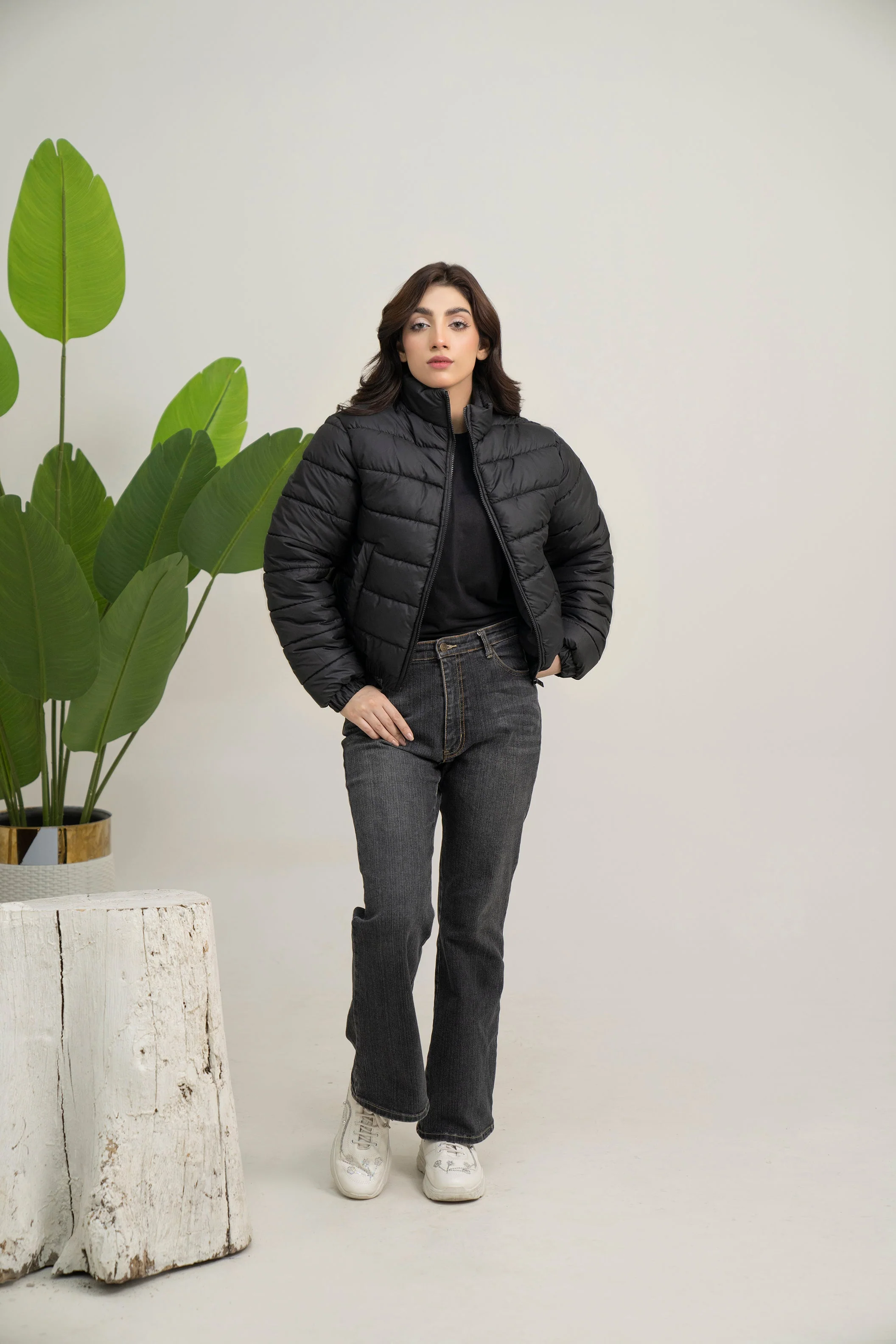 Cropped Puffer jacket - Image 3