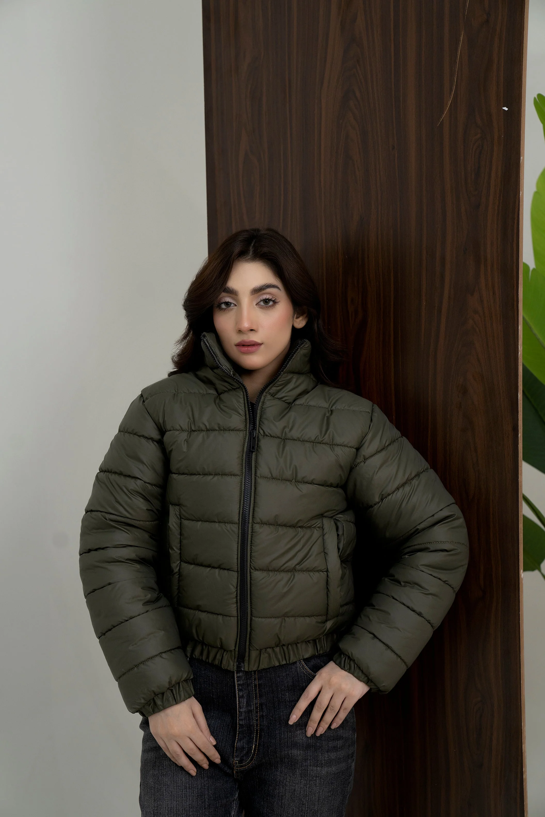 Cropped Puffer jacket - Image 4